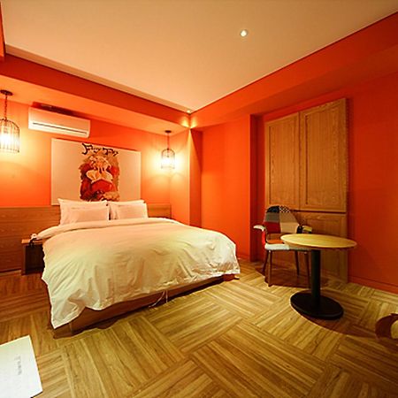 Sinchon Hotel Gaeul Сеул Экстерьер фото