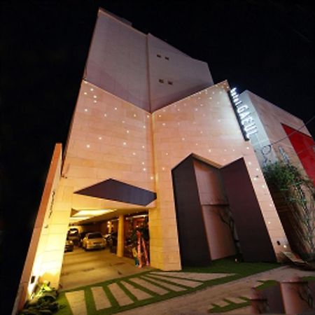 Sinchon Hotel Gaeul Сеул Экстерьер фото